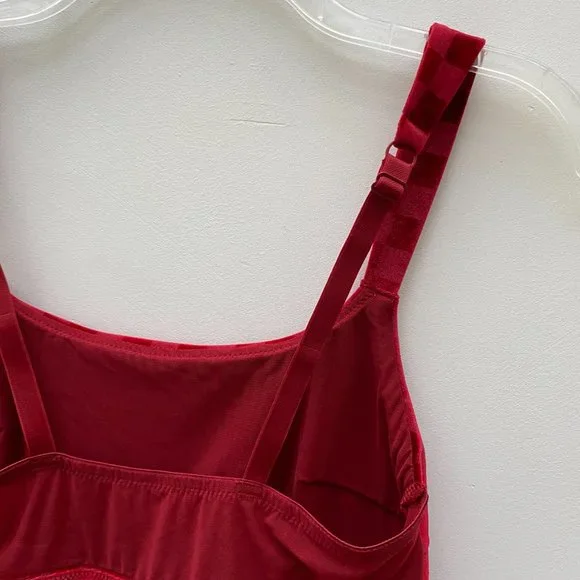 colsie Red Checkered Tank Top size Medium red velvet Brami crop top - Picture 7 of 9